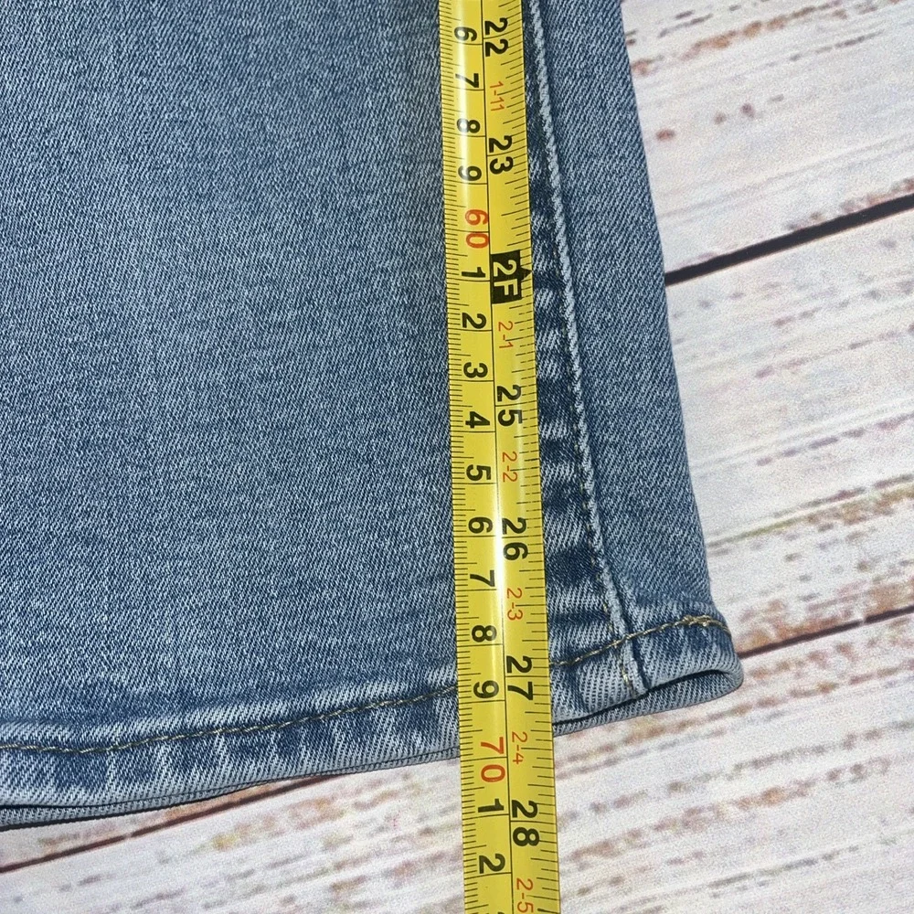 Levi's Blue Jeans Men's Denim 5-Pockets Zip Fly Medium Wash Outdoor 36x30 Cowboy